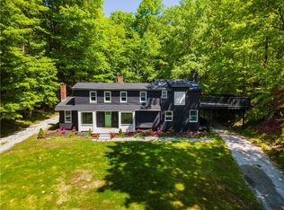 135 S Quaker Hill Rd, Pawling, NY 12564