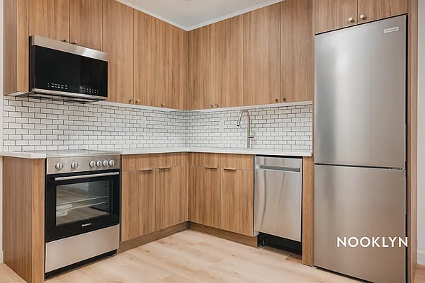 Rented by Nooklyn NYC LLC | media 10