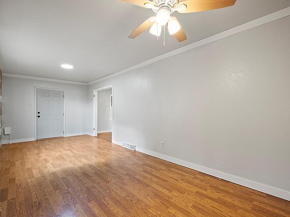 5th image of 1505 Johnston Ave