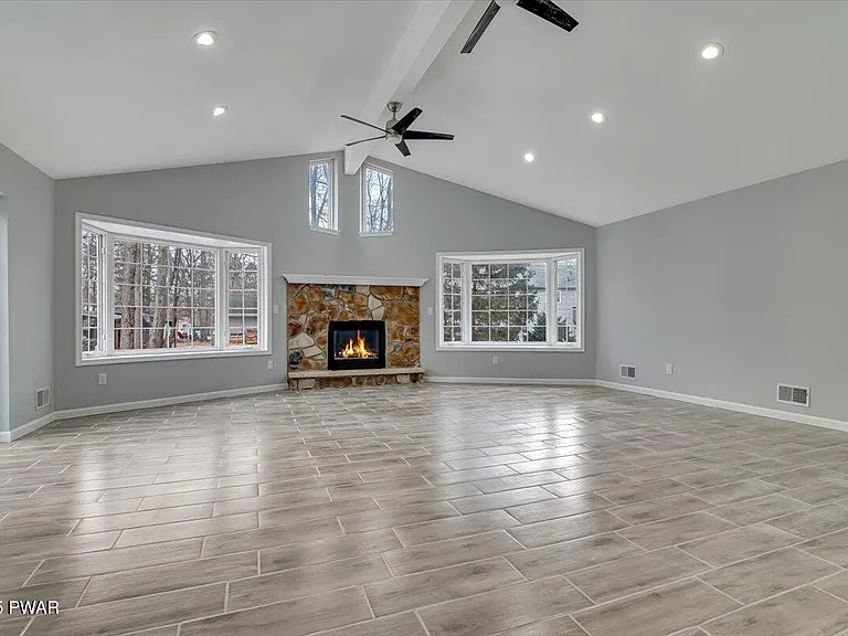 502 Carrock Way — Photo 3