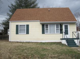 1027 Saint Clair Ave #A, Charlottesville, VA 22901
