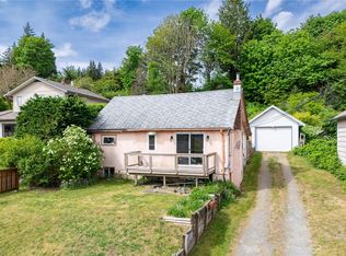 566 Thulin St, Campbell River, BC V9W 2L1