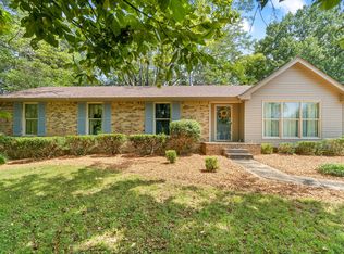 177 E Regent Dr, Clarksville, TN 37043