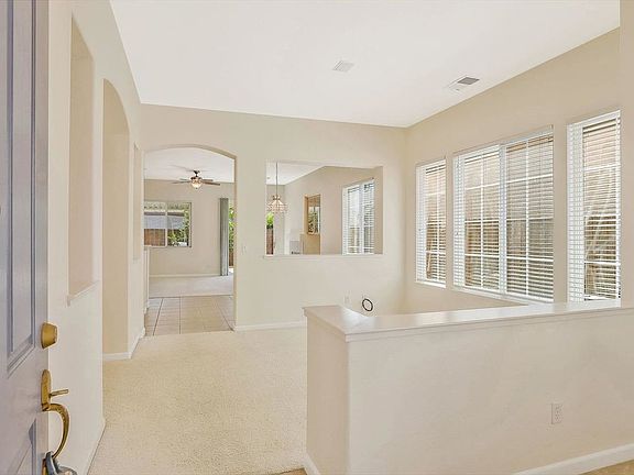 4th image of 373 Flavorcrest Ct