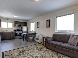 6301 Woodmont Dr, Anchorage, AK 99516