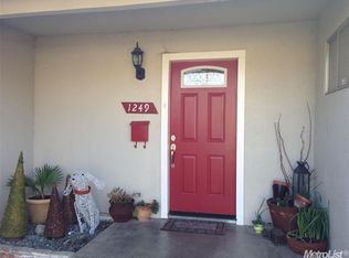 1249 Santa Maria St, Los Banos, CA 93635