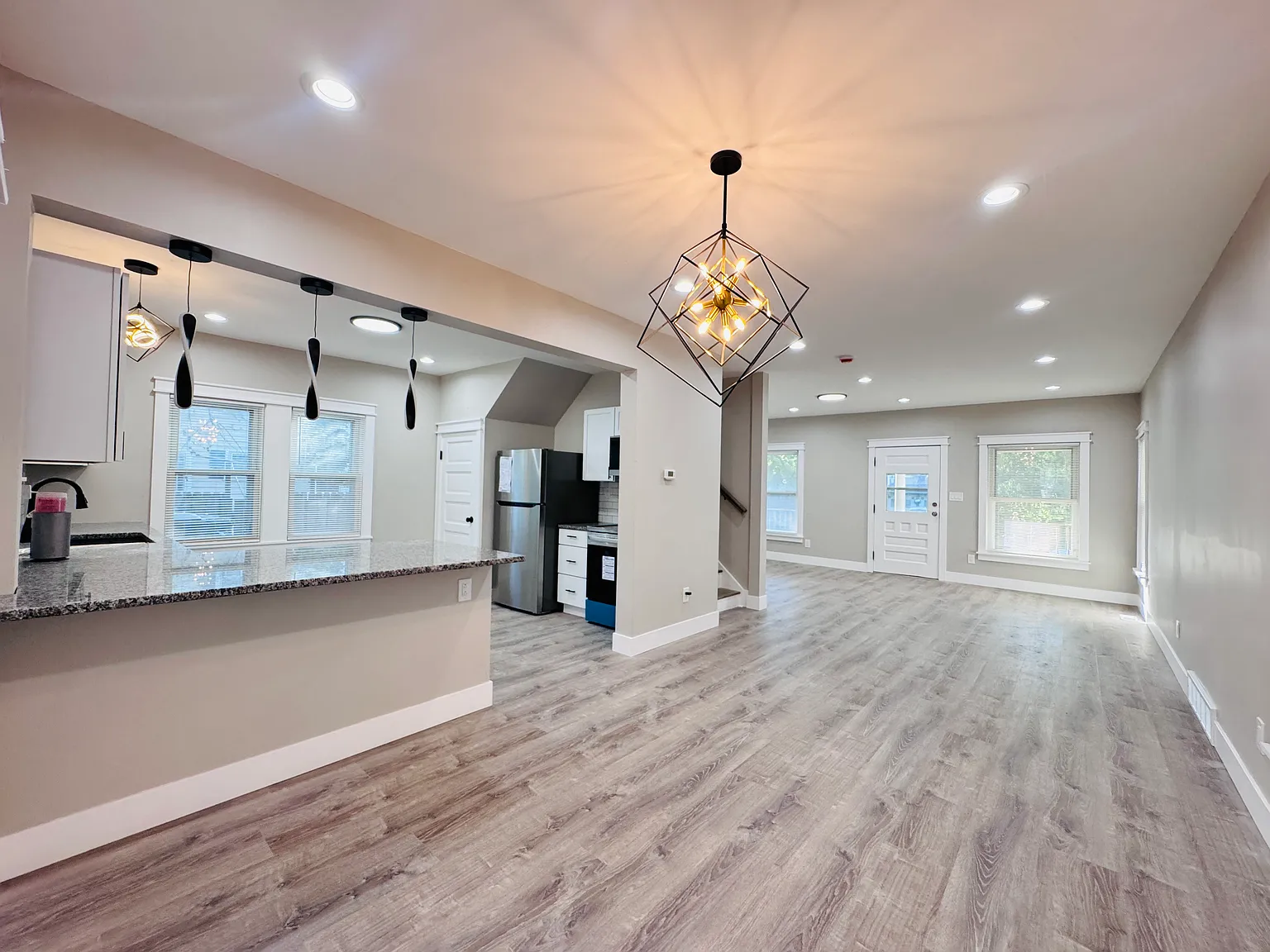 9809 Baltic Rd — Photo 2