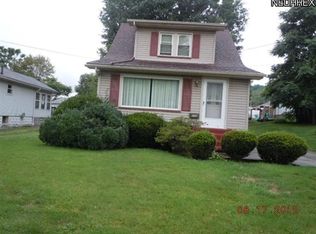 236 Jaric Ave, Lowellville, OH 44436
