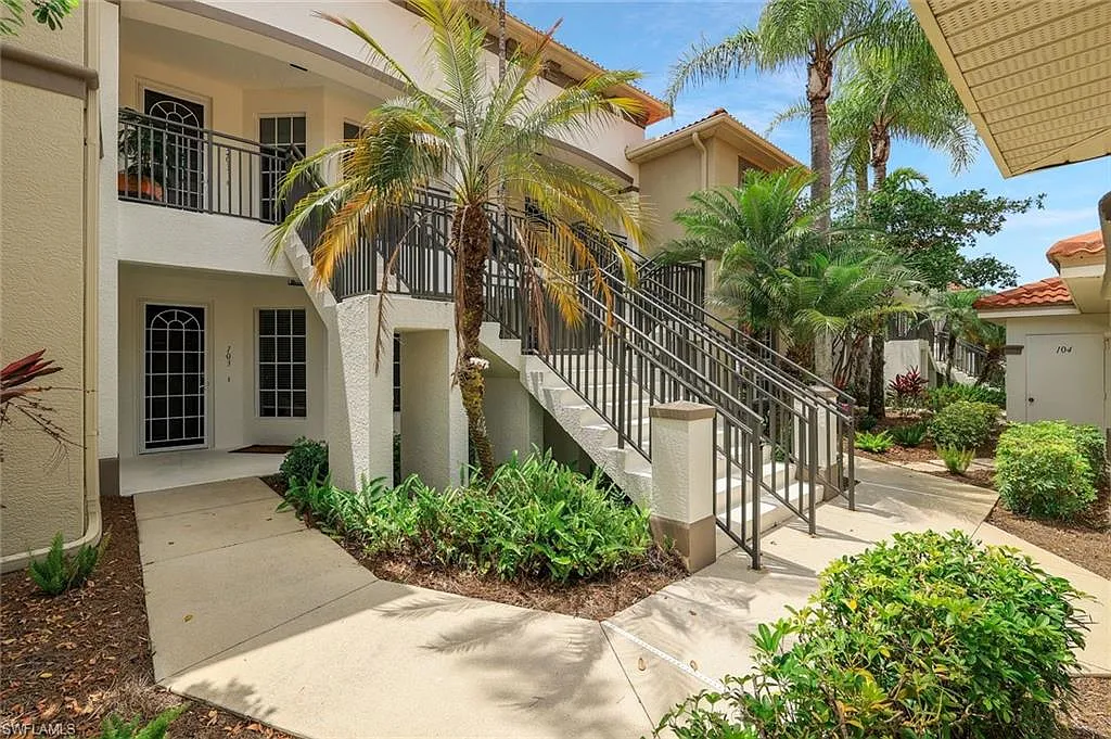 2 bed, 2.0 bath, 1651 sqft, $7,500 — Photo 2