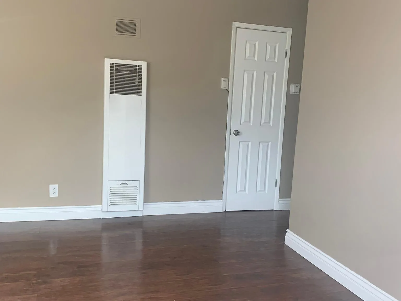 2 bed, $2,700 — Photo 2