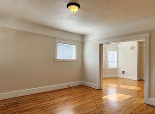 3911-3925 SE 28th Pl #3913, Portland, OR 97202