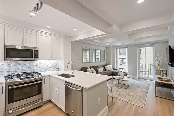 Rented by Nest Seekers International | media 15