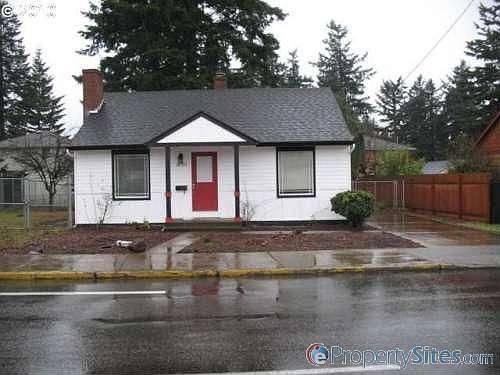 2nd image of 1635 NE 102nd Ave