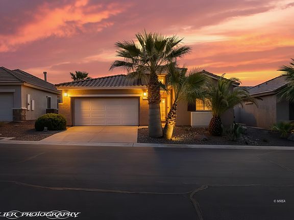 2nd image of 1432 Oakmont Rdg