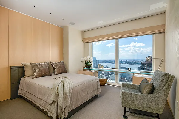 Sold by Stribling | media 6