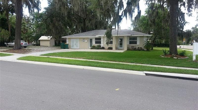 1st image of 125 E Wilt Ave