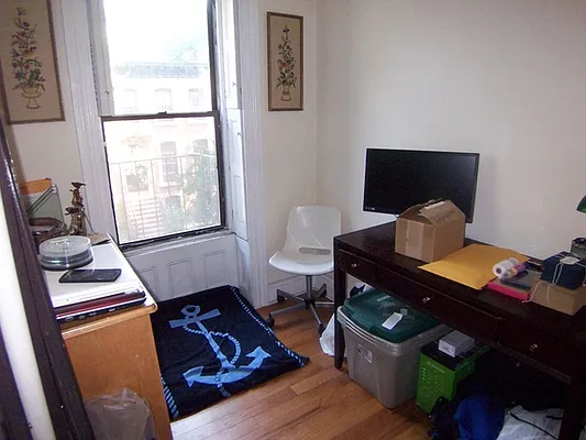 Rented by Heights Realty Advisors | media 34