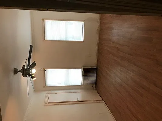 Rented by Windsor Homes Realty Corp | media 17