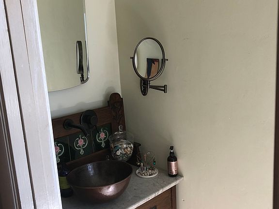 5th image of 2230 Ashe St