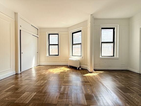 2nd image of 245 W 75th St APT 6H
