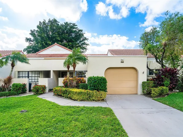5794 Parkwalk Circle, Boynton Beach, FL 33472