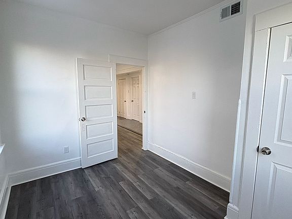 5th image of 114 Overlook Ave #2