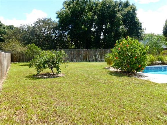 5th image of 2118 Richfield Cove Dr