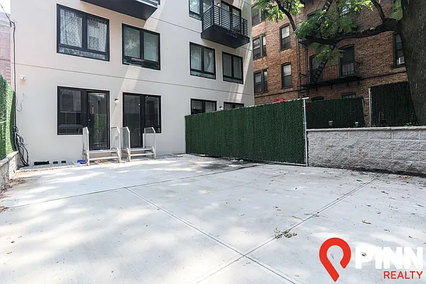 Rented by Pinn Realty | media 13