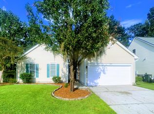 8525 Falling Leaf Ln, Charleston, SC 29420