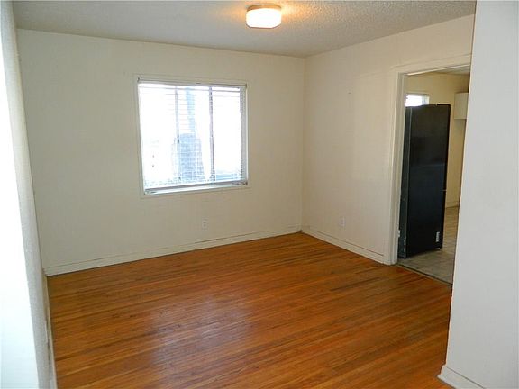 3rd image of 5729 Fursman Ave
