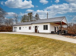 106 Maple St, Gratis, OH 45330