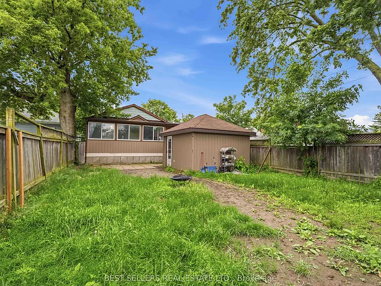 88 Rykert St — Photo 17