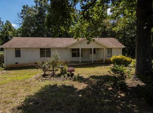 211 Old Stagecoach Rd, Carrollton, GA 30116