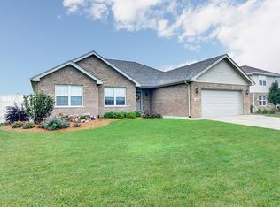 15825 Chippewa Ln, Manhattan, IL 60442