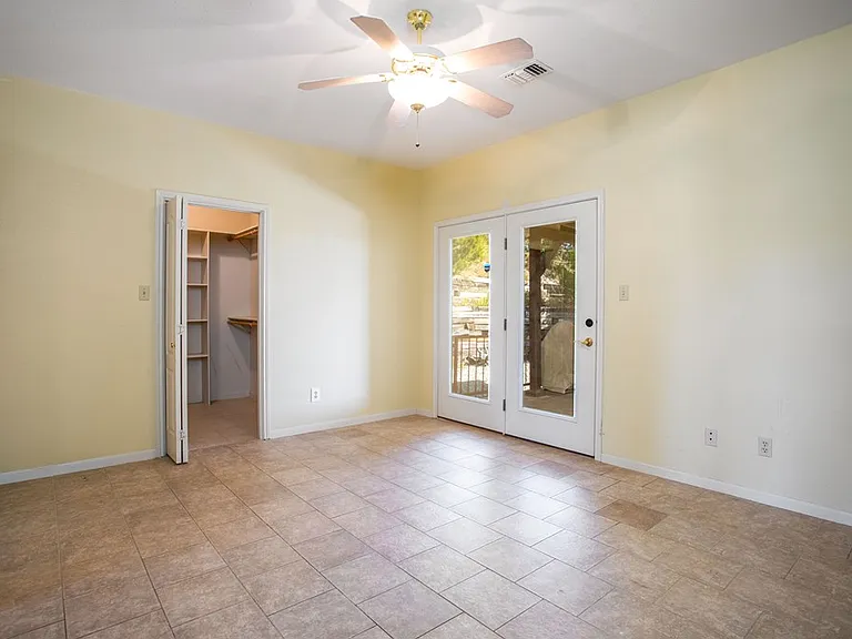 103 NW Mount Haven Dr — Photo 9