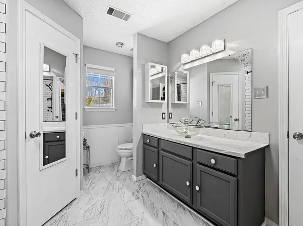 6 Cheyenne Cv, Little Rock, AR 72211