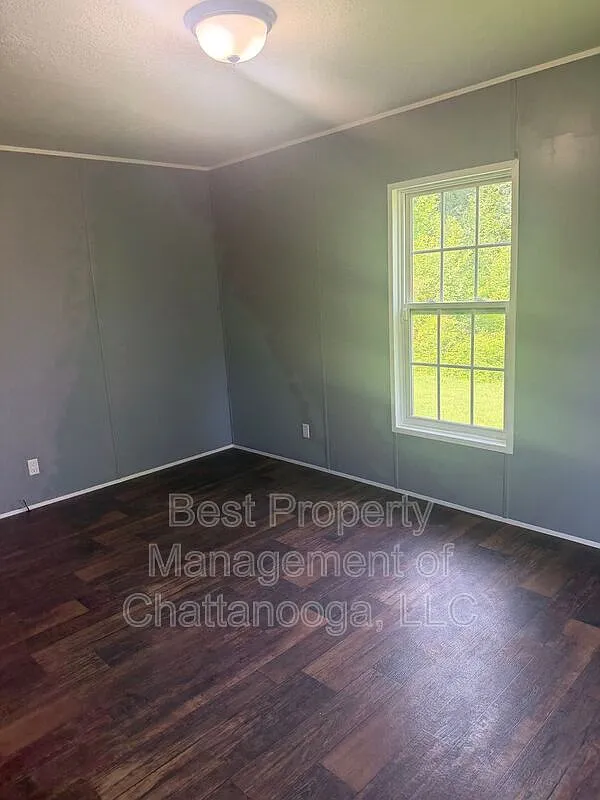 3 bed, 2.0 bath, $1,395 — Photo 2