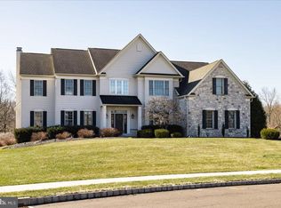 2423 April Dr, Jamison, PA 18929