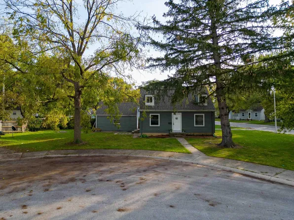 4309 SW Anthony Wayne Dr, Fort Wayne, IN 46806