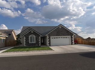 947 Conifer Dr, Fallon, NV 89406