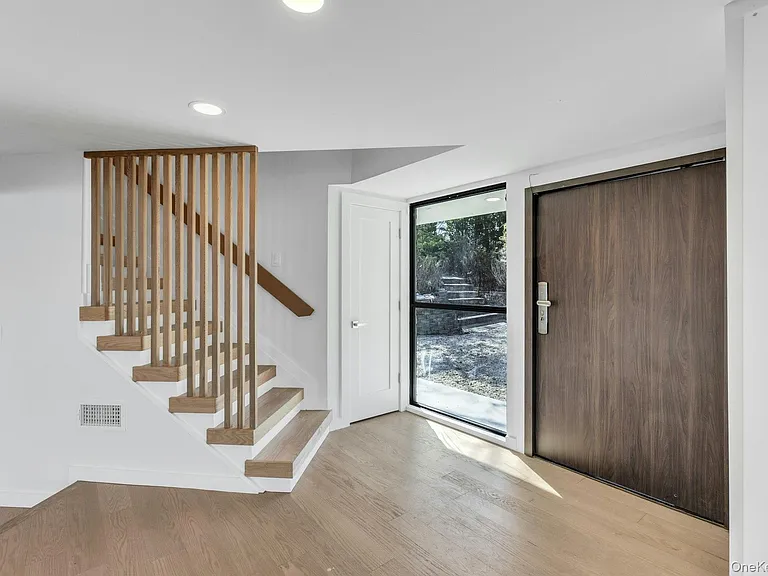 10 Bay View Dr — Photo 6