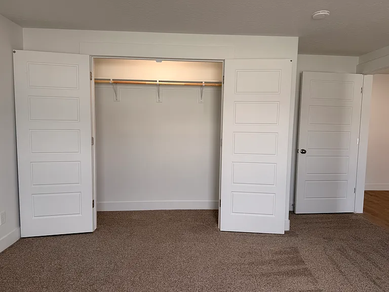 2834 S Puddle Ln — Photo 9