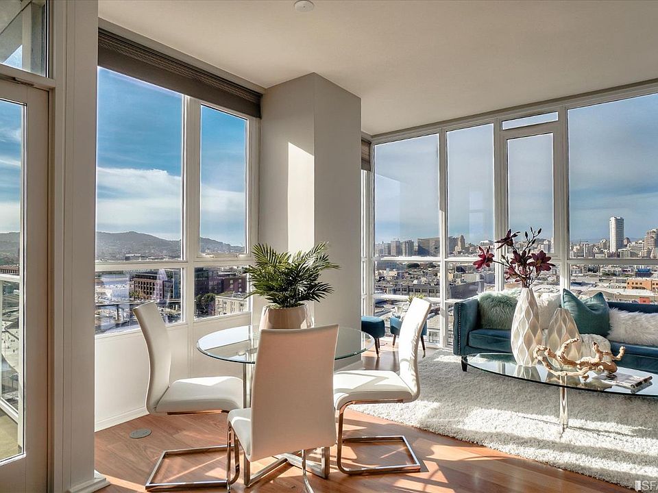 1st image of 300 Berry St Unit 1512
