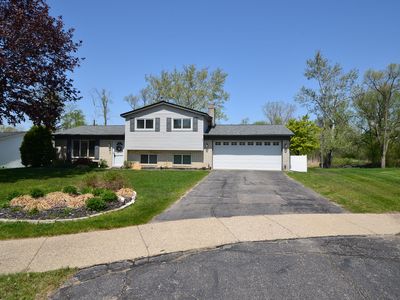 4856 Clinton Way Dr, Waterford, MI, 48328