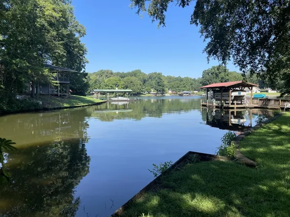 409 Ridgewood Dr, Waterloo, SC 29384