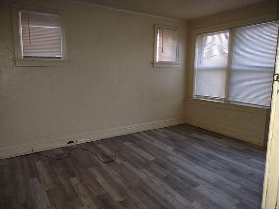 2nd image of 5456 N Shreve Ave