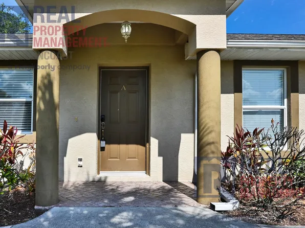 230 Rotonda Blvd W, Rotonda West, FL