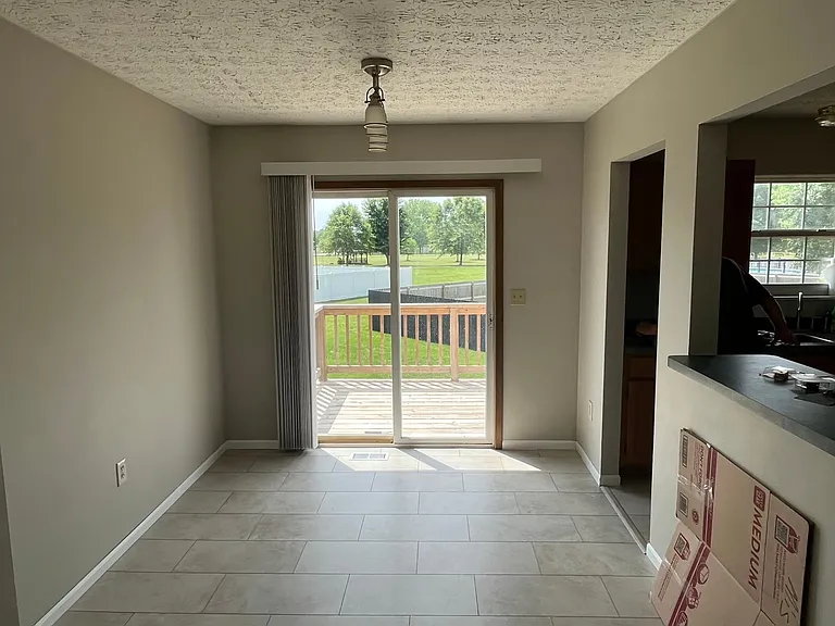 712 Copper Line Rd — Photo 3