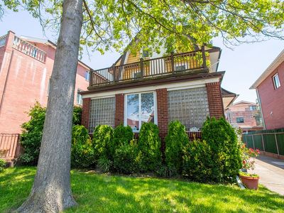 269 Coleridge St, Brooklyn, NY, 11235