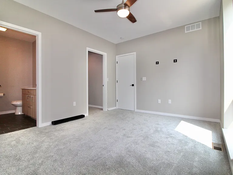 1817 N Arlington Pl — Photo 27